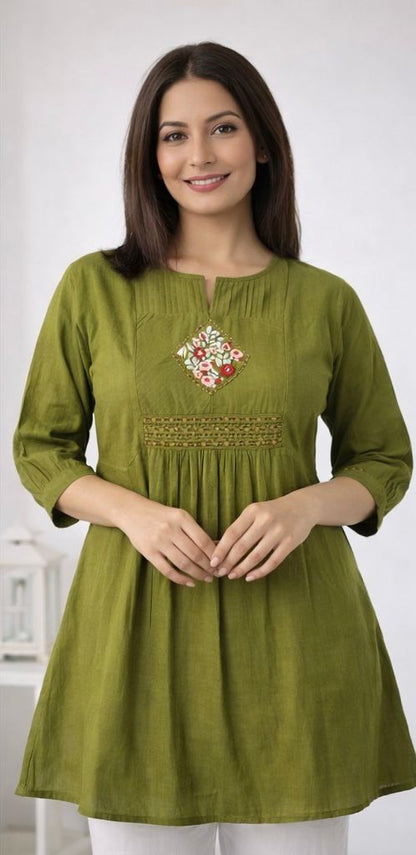 Elegant Dhaboo Cotton Short Kurti with Kaju Katri Style Stitch Work